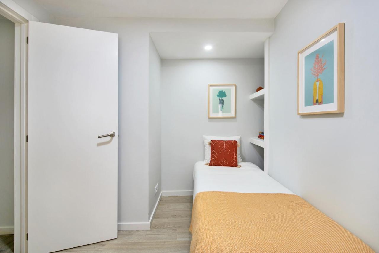 Holiday home Renovated House Near Beaches, By Timecooler Setubal