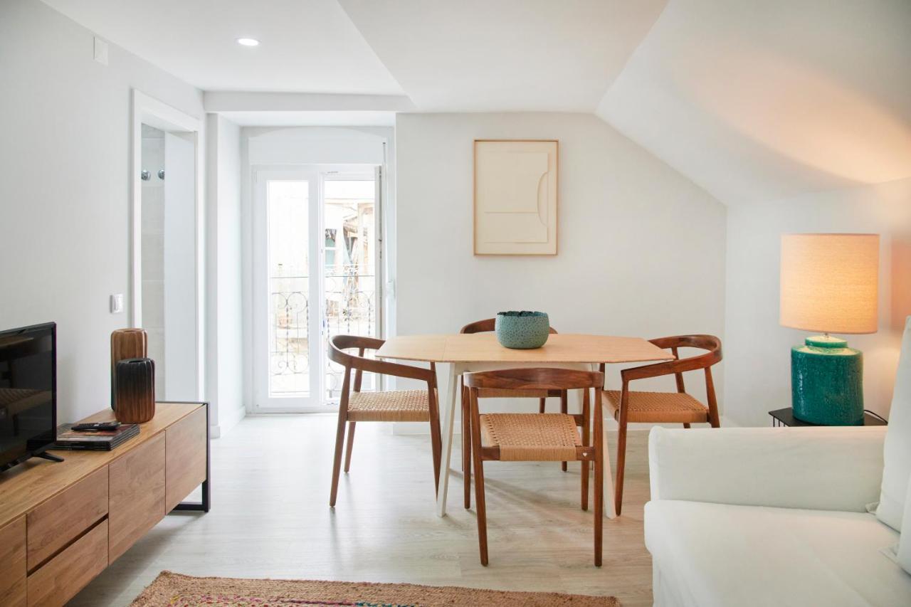 Renovated House Near Beaches, By Timecooler Holiday home *