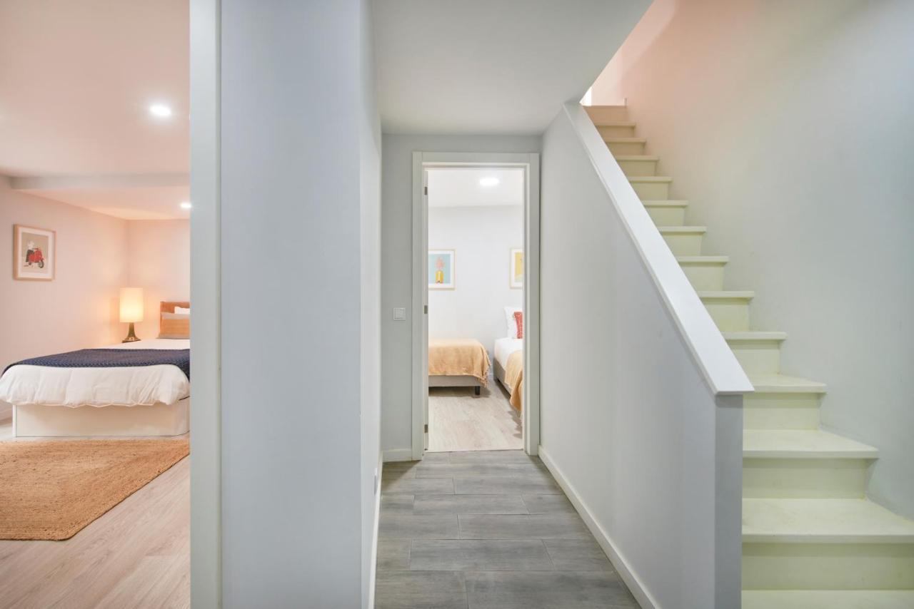Renovated House Near Beaches, By Timecooler *